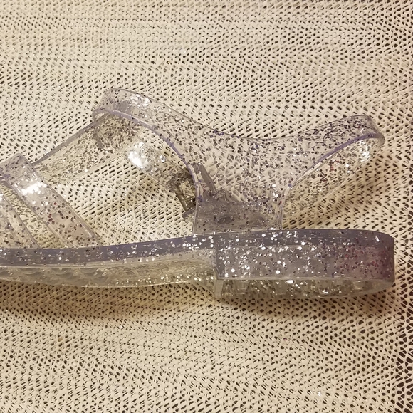 Flat Jelly Sandals - Picture 7 of 11